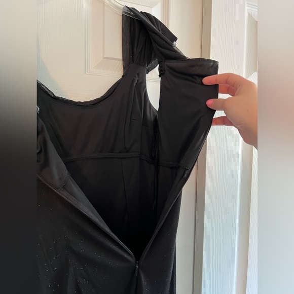 Women's Formal Dress - Ruched Side Glitter Mesh Gown by Alex Evenings - Picture 12 of 14